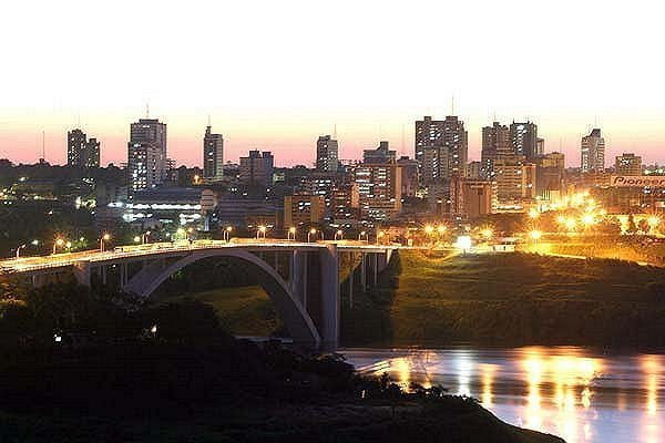Viajar para Foz do Iguaçu é destino único no Brasil 6 Ciudad Del Este