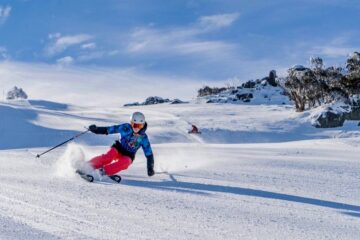 Estâncias de esqui na Austrália crescem após tempestades de neve