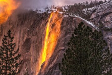 horsetail falls glowing as a firefall in yosemite