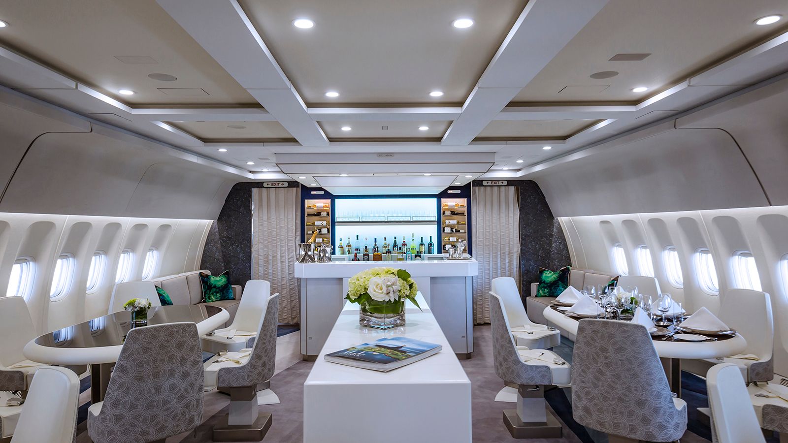 Viaje pelo mundo em um cruzeiro aéreo de luxo por até US $ 160.000 2 Viaje pelo mundo em um cruzeiro aereo de luxo por
