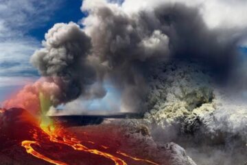 Vulcão Kilauea, no Havaí, está causando terremotos e atirando pedras do tamanho de bolas de boliche