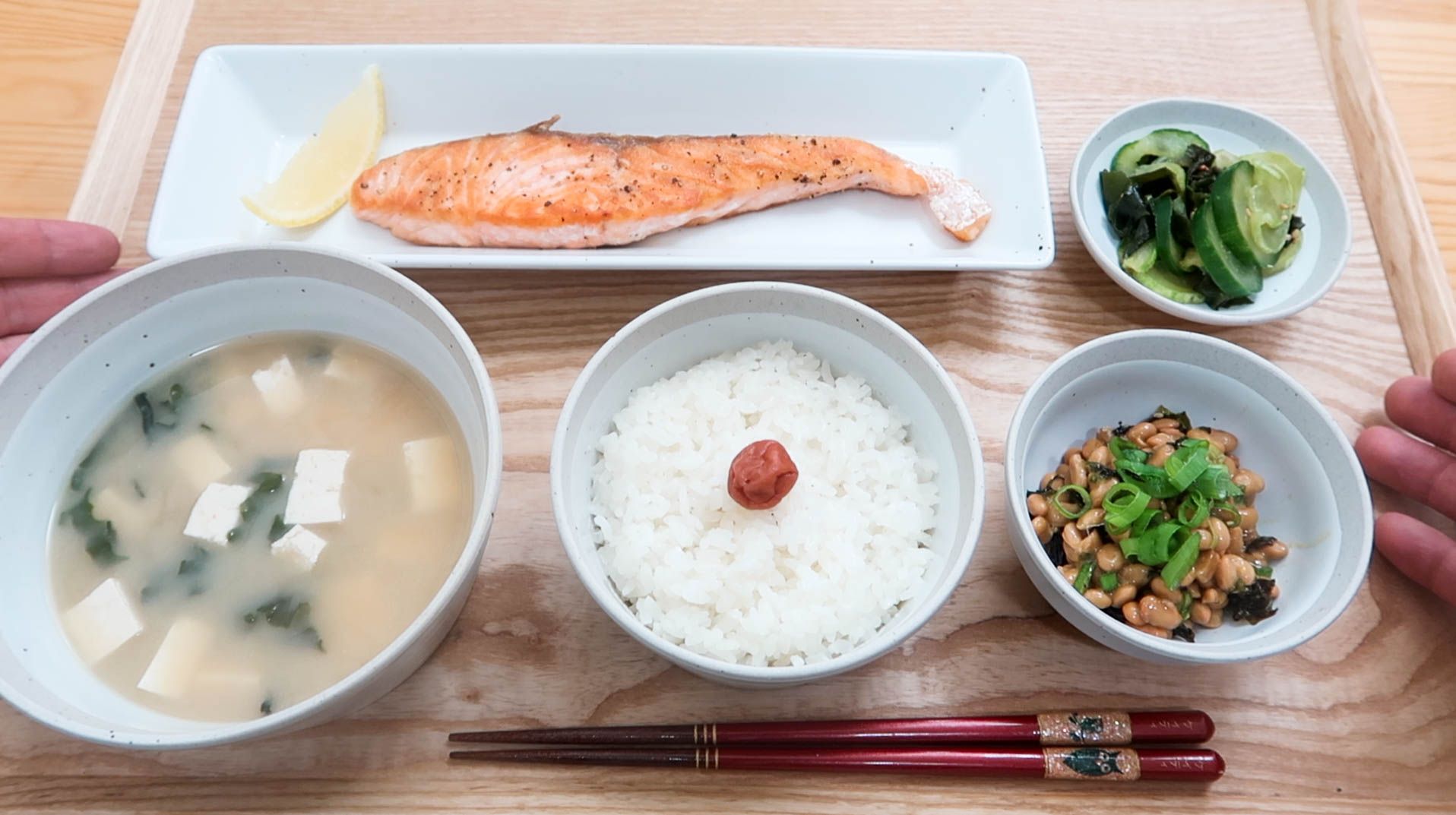 Você ficará surpreso ao saber como é o café da manhã em outros países 4 café da manhã tradicional japonês