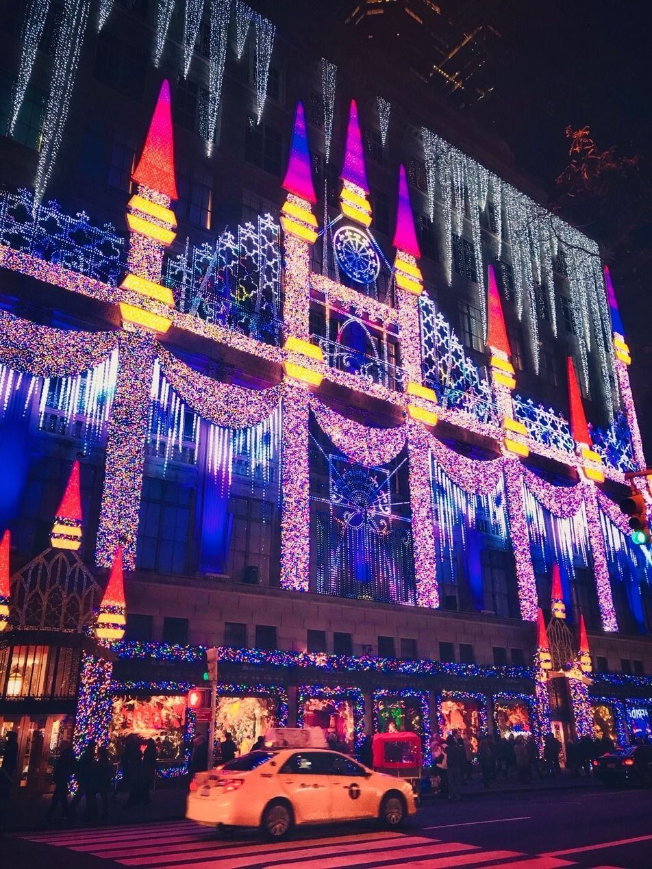 Estas fotos são as coisas mais nova-iorquinas, de acordo com os nova-iorquinos 4 5th ave em nyc na época do natal