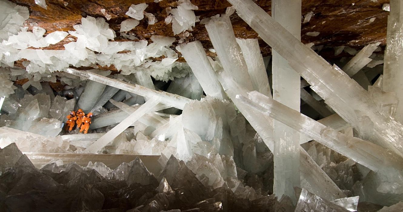A caverna dos cristais do México é verdadeiramente mágica 1 A caverna dos cristais do Mexico e verdadeiramente magica