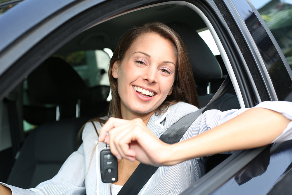 Como contratar seguro auto pela internet? 3 Depositphotos 13965155 S