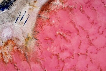 lake hillier from above