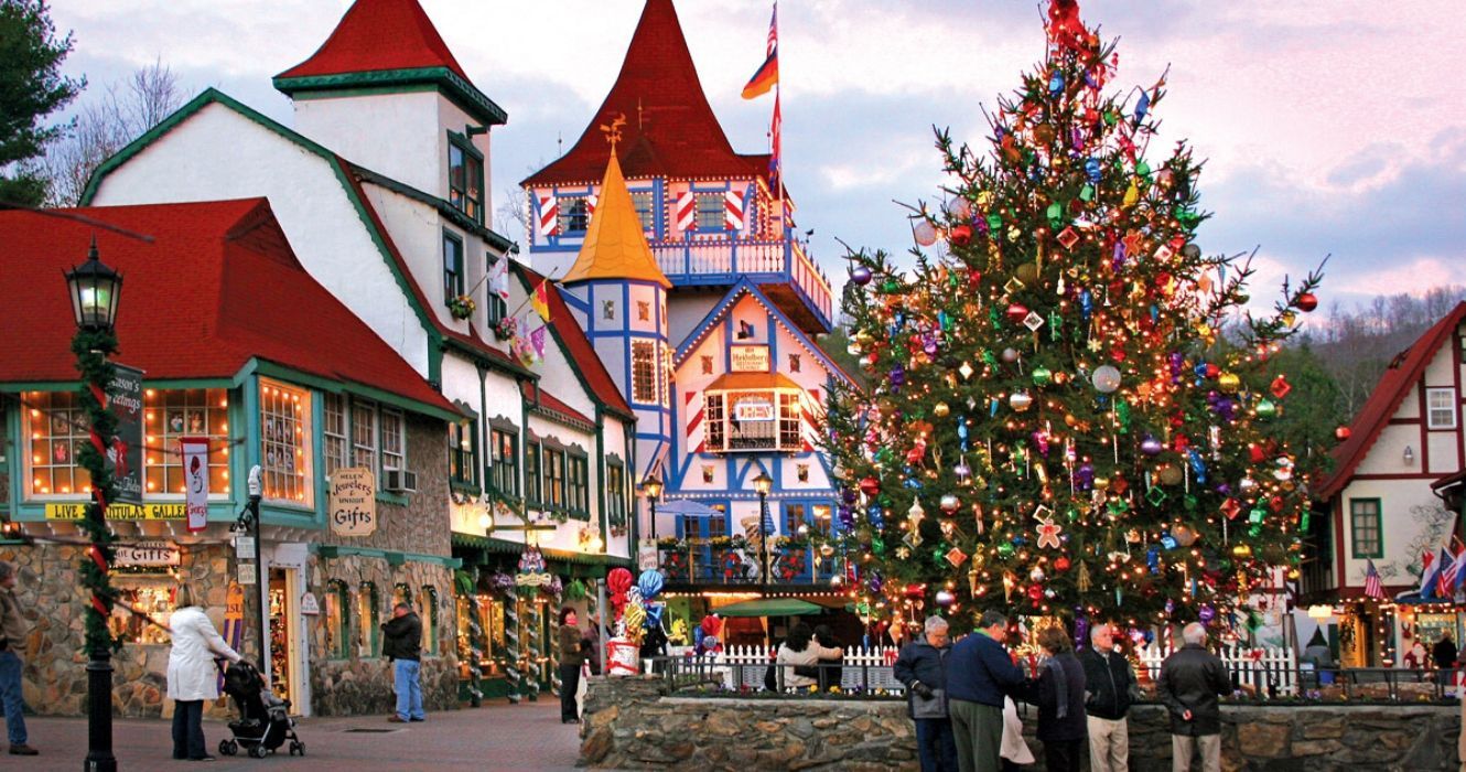 Estas cidades comemoram o Natal o ano todo 1 uma cidade que celebra o Natal o ano todo