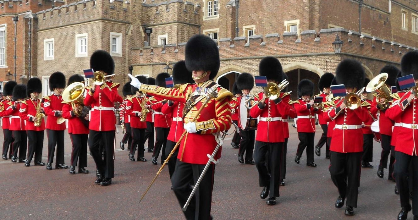 Interessado em ver a troca da guarda em Londres? Confira estas dicas para evitar decepções 1 a troca da guarda em londres