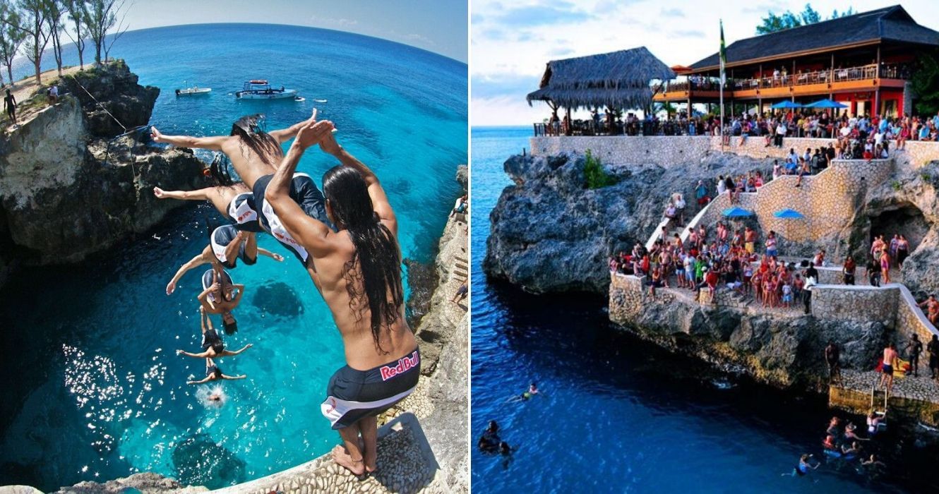 Turistas pulam de penhasco no oceano/multidão no Rik's Cafe em Negril, Jamaica