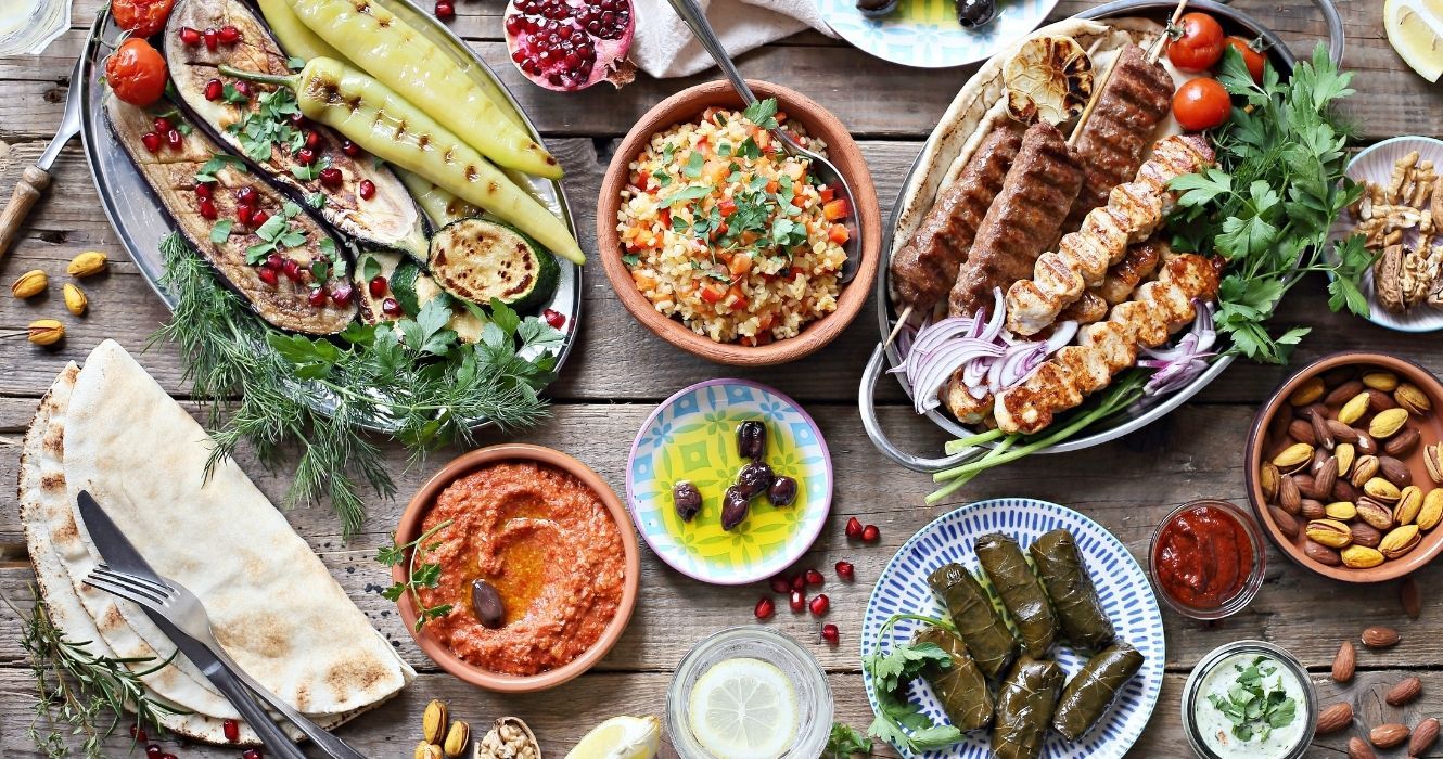 Se você vai enfrentar a culinária mediterrânea, que sejam estes pratos primeiro 1 Se voce vai enfrentar a culinaria mediterranea que sejam estes