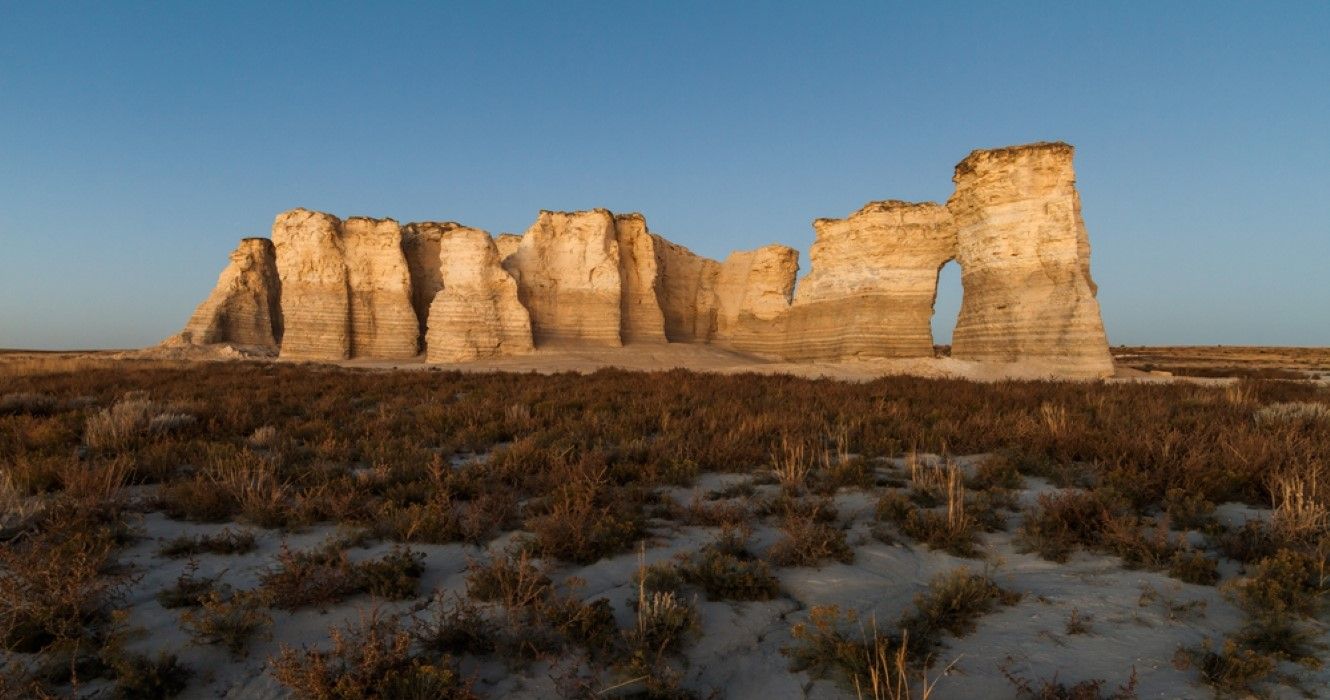 Você pode visitar as rochas do monumento, também conhecidas como 'Pirâmides de giz' do Kansas 1 Rochas do monumento em Kansas