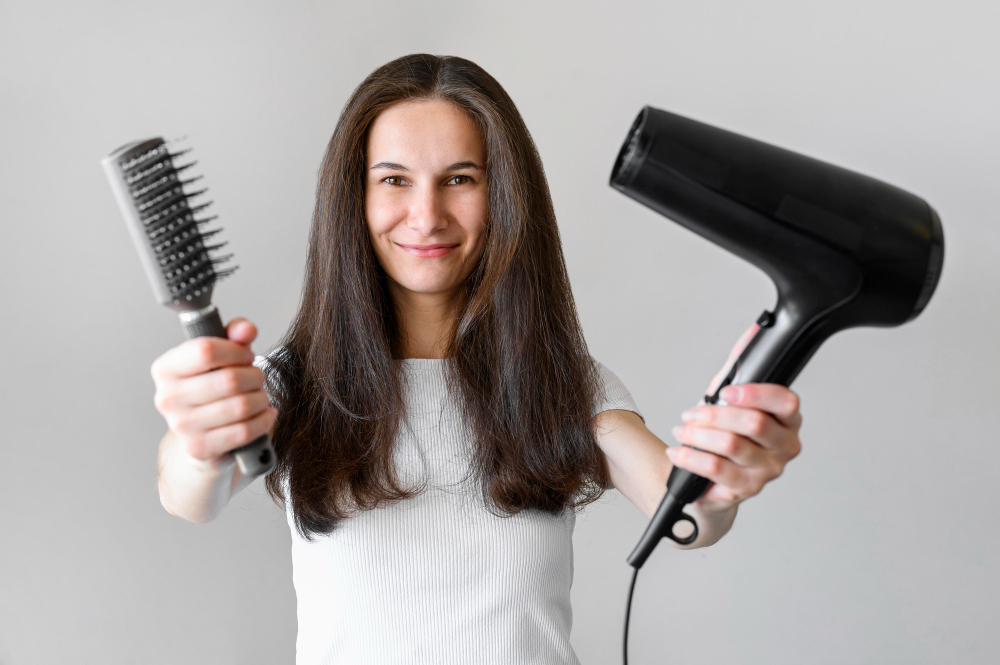 Como fazer escova no cabelo crespo? 4 secador cabelo crespo